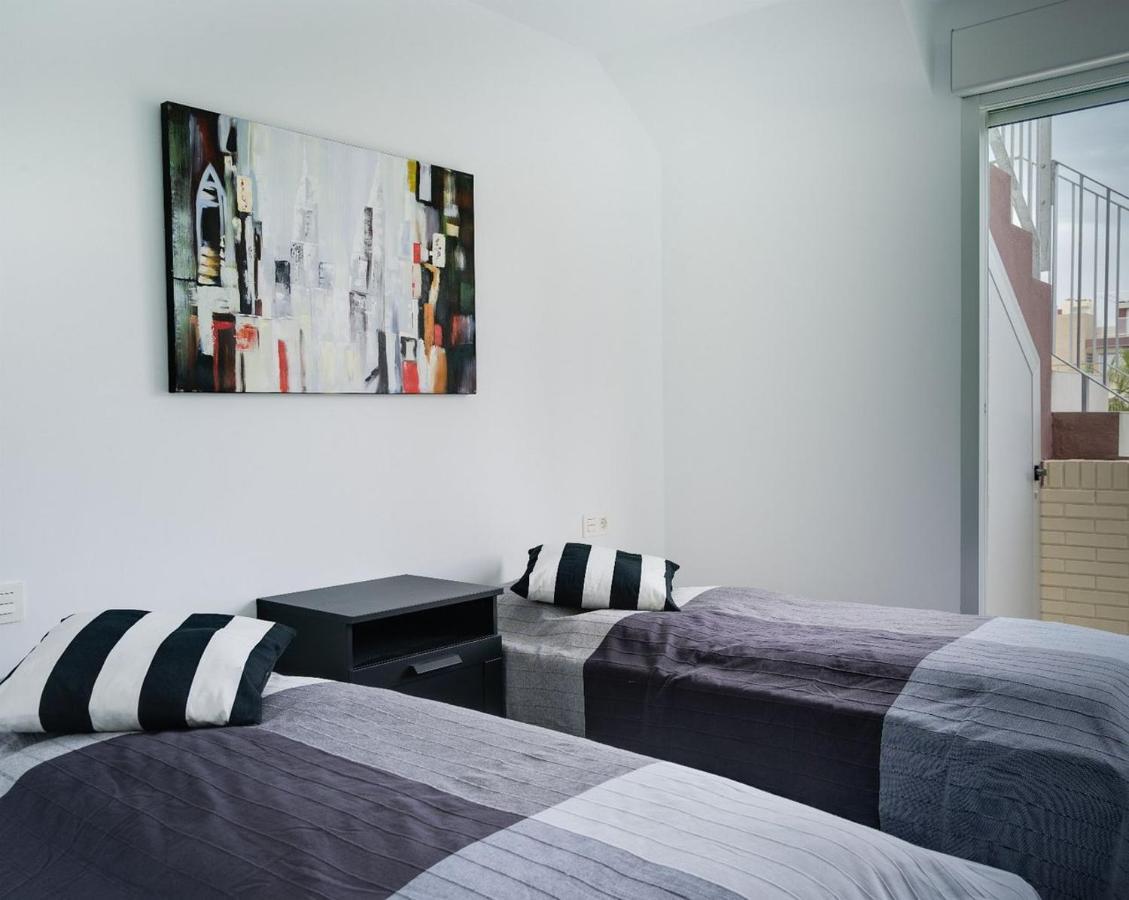 Vivienda Aguas Nuevas Familiar & Deportivo Apartment Torrevieja Bagian luar foto