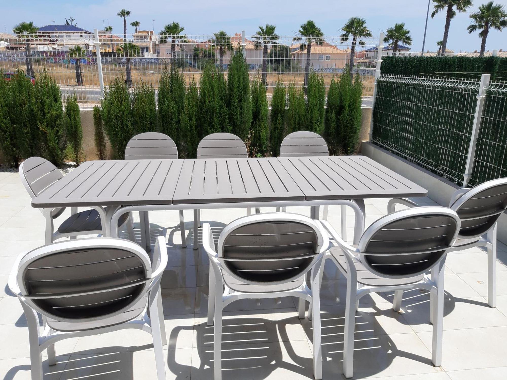 Vivienda Aguas Nuevas Familiar & Deportivo Apartment Torrevieja Bagian luar foto
