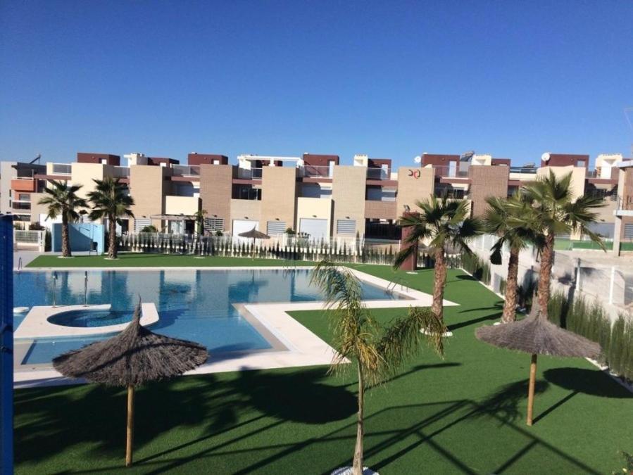 Vivienda Aguas Nuevas Familiar & Deportivo Apartment Torrevieja Bagian luar foto